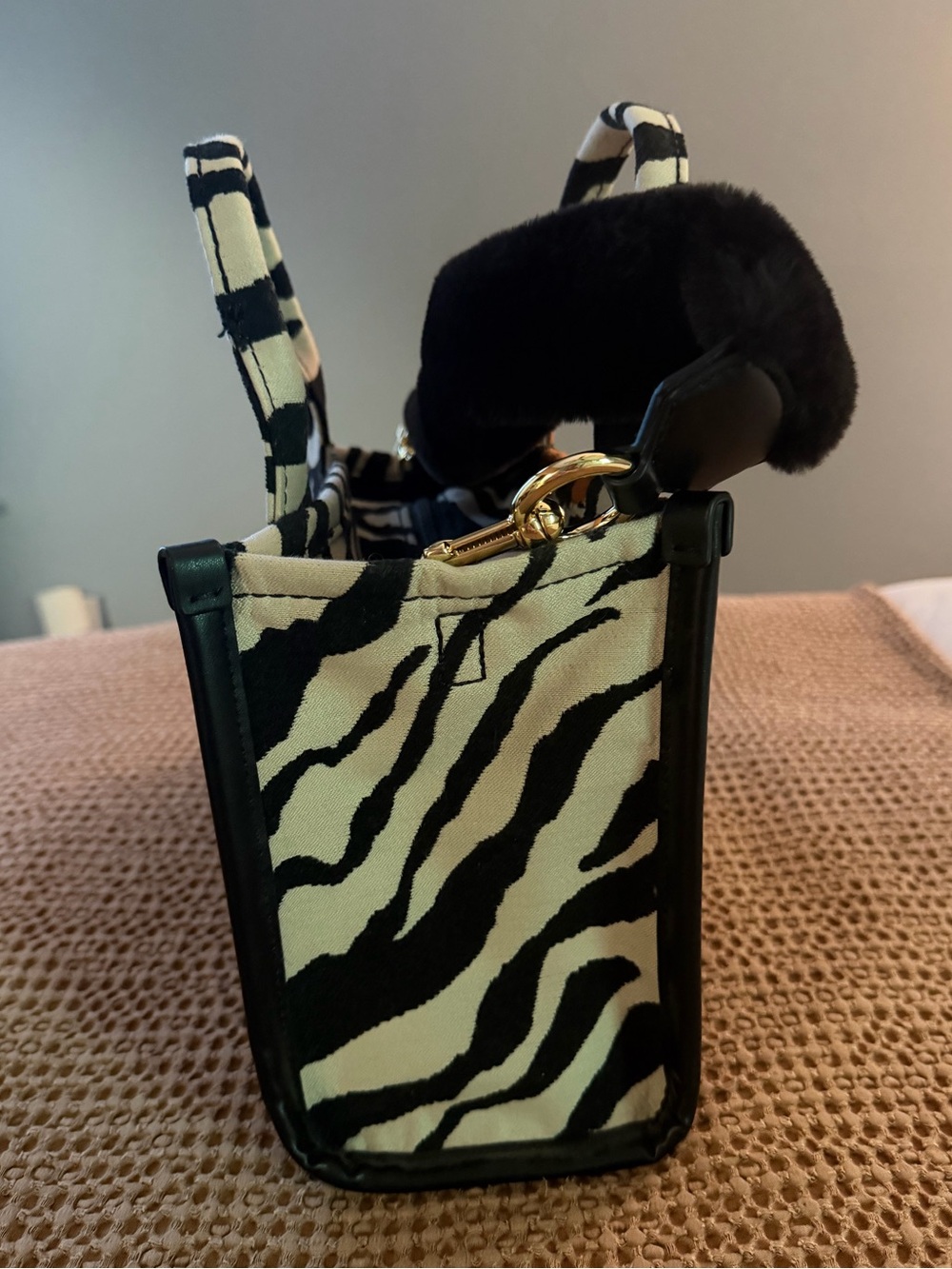 Marc Jacob’s “Year of the Tiger” Tote Bag - Picture 5 of 7